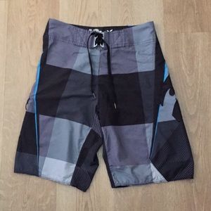EUC Billabong Platinum Recycled Black&Grey Shorts